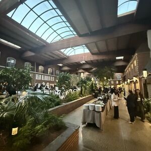 Meet your Posher, Khadidiatou